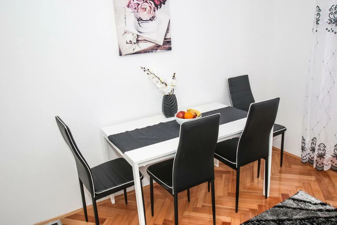 Apartments Old Town Porec Croazia