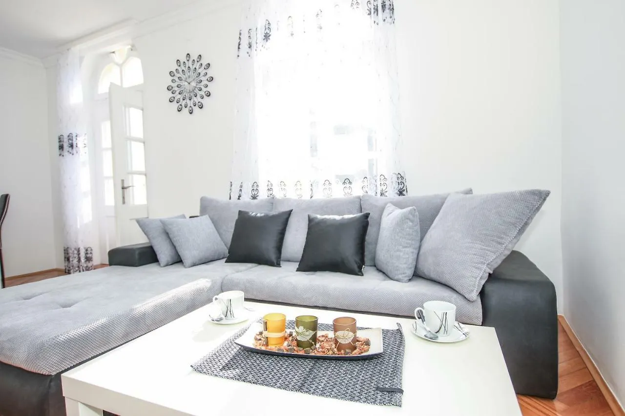 Apartments Old Town Porec Croazia